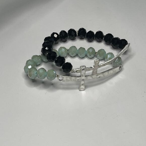 Set of two bracelets black and mint green blue stretch cross silver tone jewelry - Picture 6 of 15